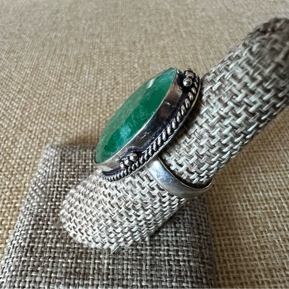 New Enhanced Faceted Emerald Silver Overlay Ring Size 6.75 - Picture 7 of 8